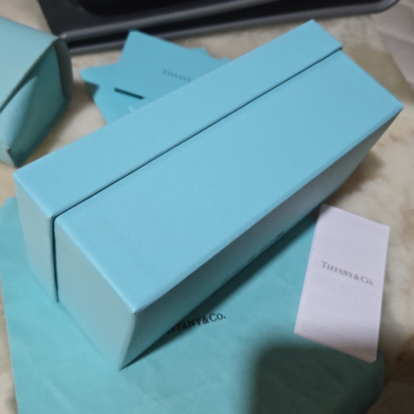 Tiffany & Co. Glass Case Set Blue - Picture 11 of 15